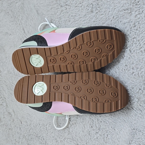 Michael Kors Shoes color block SZ 9 - Picture 4 of 4